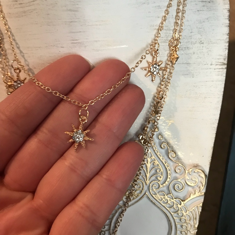 Boho crescent moon & Stars layered choker necklace - Picture 7 of 8